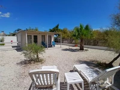 Logement insolite: le cabanon — Hôtel Le Clamador